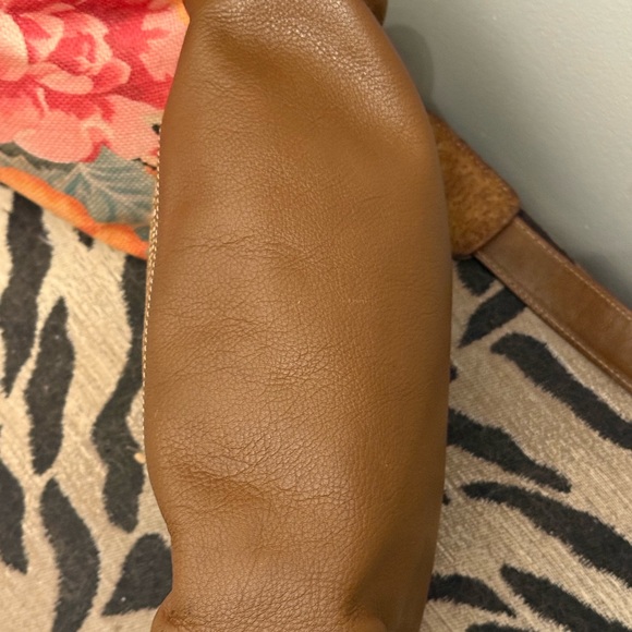 BORBONESE Redwall Leather EUC Trimmed Tan and Brown Lambskin Suede Crossbody - Picture 4 of 6